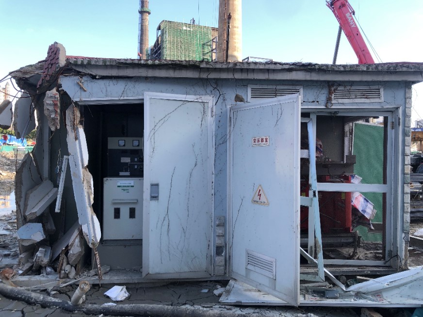 變壓器.jpg 變壓器.jpg